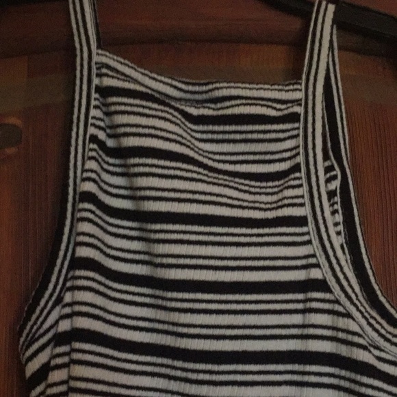 Striped Tank Top - Picture 3 of 3